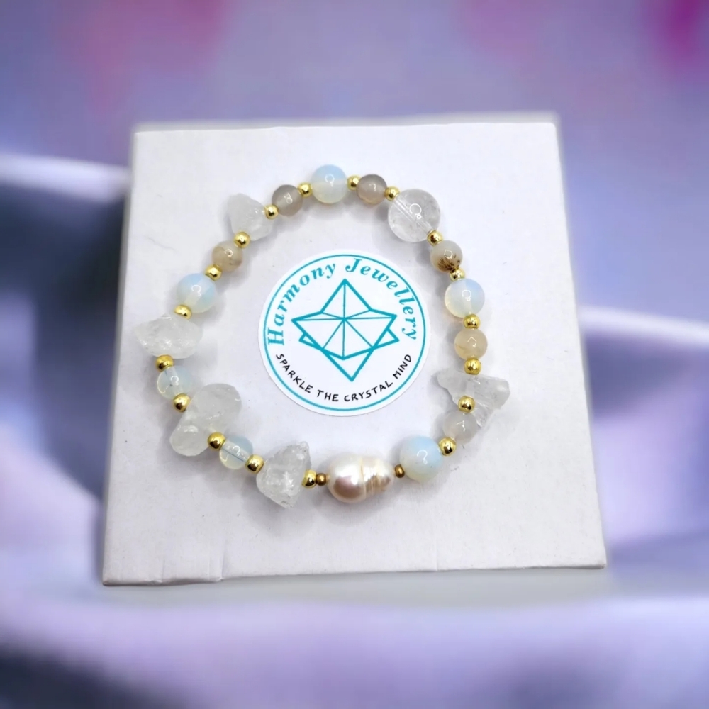 Clear Quartz, Pearl, Agate bracelet